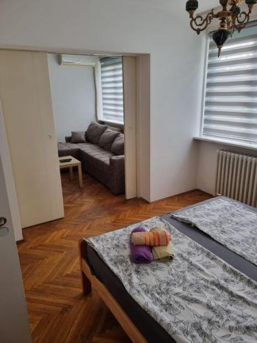 Apartman Blok 3 Novi Beograd stan na dan privatni smeštaj kod Fontane i Studentskog grada