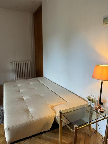 Monia Dream Apartment Belgrade Lake Fair stan na dan smeštaj na Čukarici u Radničkoj kod Ade