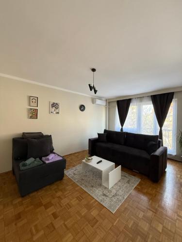 Kraljevacka 90 Vozdovac stan na dan Beograd smestaj apartmani parking