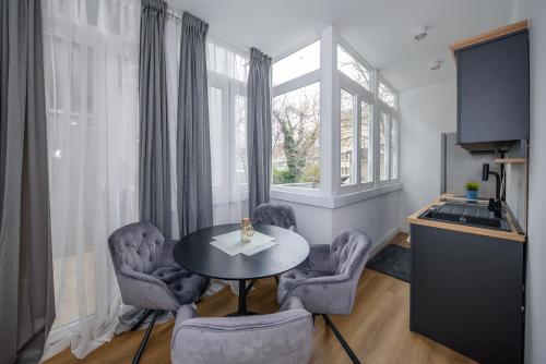 Top Central 6 Apartments Beograd smeštaj na dan u strogom centru grada Stari grad Knez Mihailova