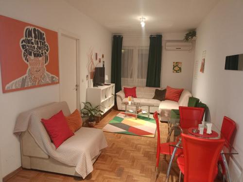 Clockwork orange apartment Beograd stan na dan smeštaj na Zvezdari blizu Bulevara kralja Aleksandra